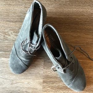 TOMS Booties size 9.5